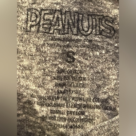 Peanuts Snoopy “Chill” T-Shirt Grey, Size: S - Picture 3 of 3